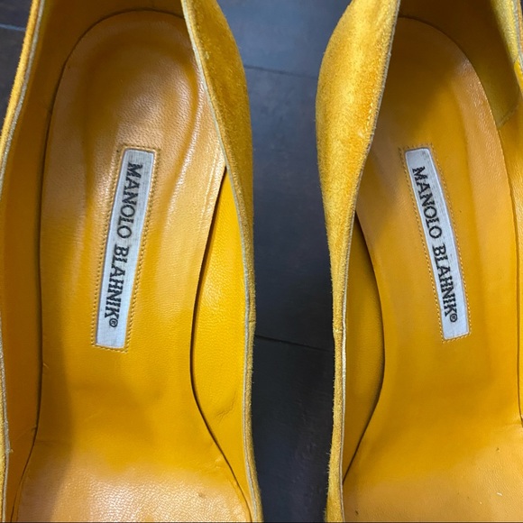 Manolo Blahnik BB Yellow Suede Pumps size 39 - Picture 6 of 15